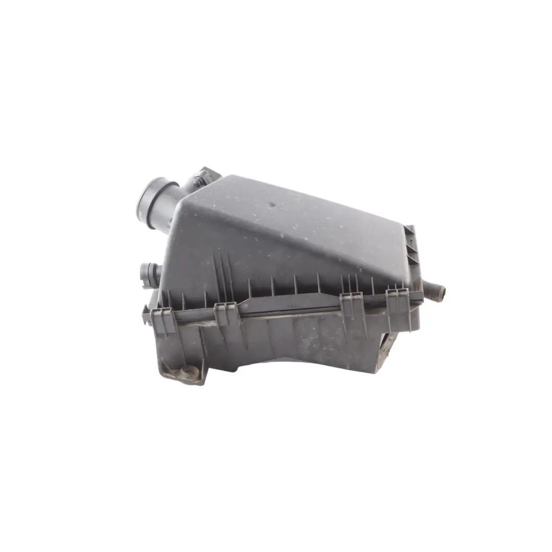 8N 1.8T Air Filter Box Air Intake Box Housing to Audi TT with Part number 8L0133837 Audi TT 8N 1.8T Air Filter Box Air Intake Box Housing - SKU 8L0133837 - Part number 8L0133837