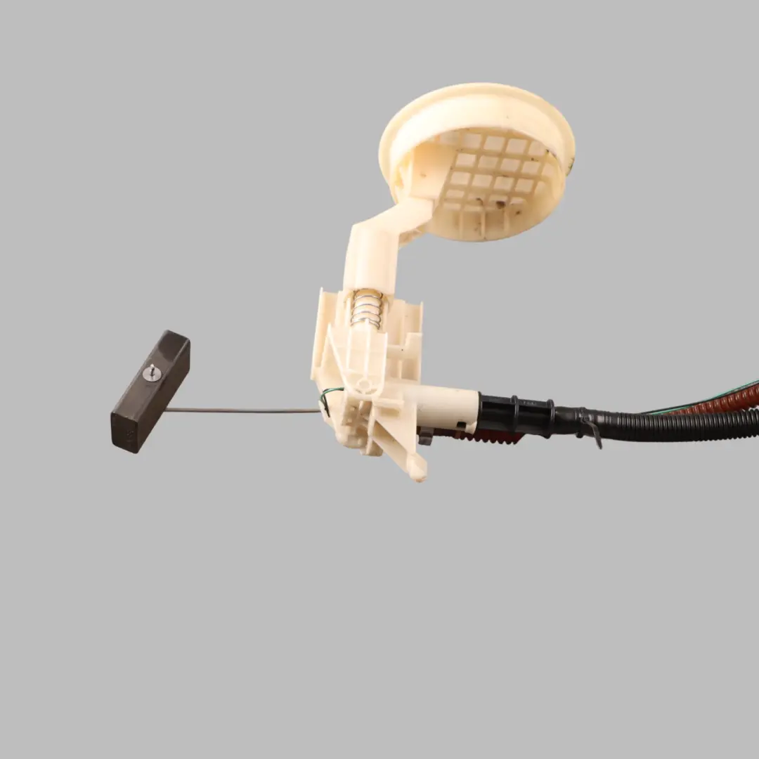 Pump Audi TT 8N 1.8 Petrol In Tank Fuel Sender Unit to Fuel with Part number 8L9919673J Fuel Pump Audi TT 8N 1.8 Petrol In Tank Fuel Sender Unit - SKU 8L9919673J - Part number 8L9919673J