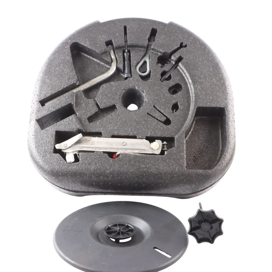  Tool Kit Set Audi TT 8N Emergency Car Jack Spare Wheel Lifter 8J0011031C - SKU 8N0012109J - Part number 8N0012109J