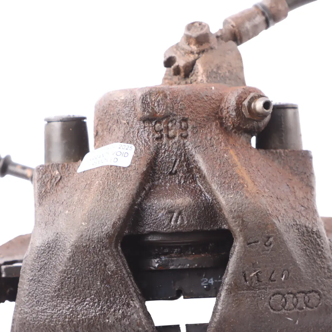 8N Front Axle Brake Caliper Braking Unit Left N/S to Audi TT with Part number 8N0615123 Audi TT 8N Front Axle Brake Caliper Braking Unit Left N/S - SKU 8N0615123 - Part number 8N0615123