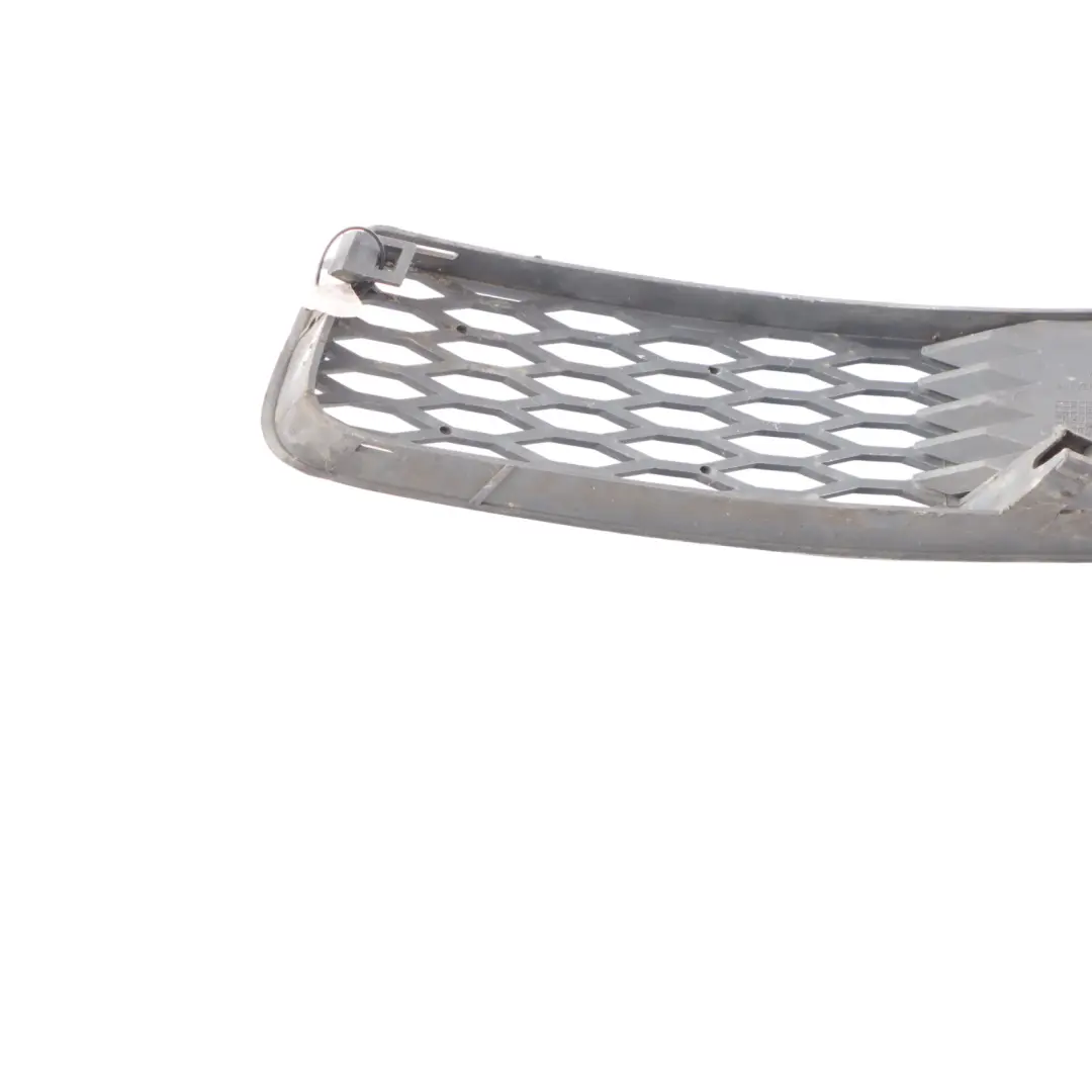 8N Trim Bumper Grille Grill Lower Bottom Front Right O/S to Audi TT with Part number 8N0807682A Audi TT 8N Trim Bumper Grille Grill Lower Bottom Front Right O/S - SKU 8N0807682A - Part number 8N0807682A