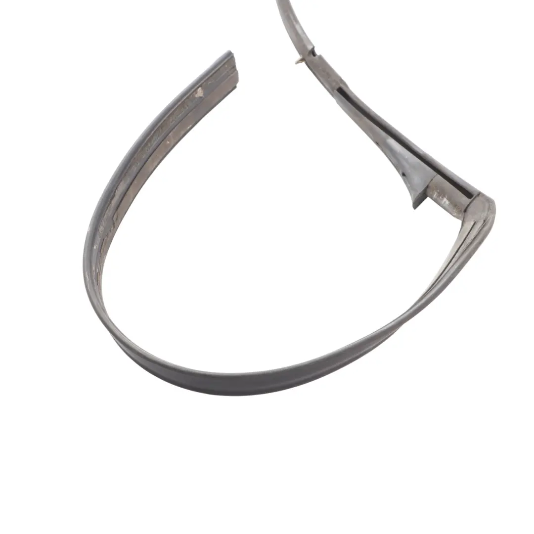 Mk1 8N Coupe Door Corner Seal Gasket Rear Left N/S to Audi TT with Part number 8N0837777F Audi TT Mk1 8N Coupe Door Corner Seal Gasket Rear Left N/S - SKU 8N0837777F - Part number 8N0837777F