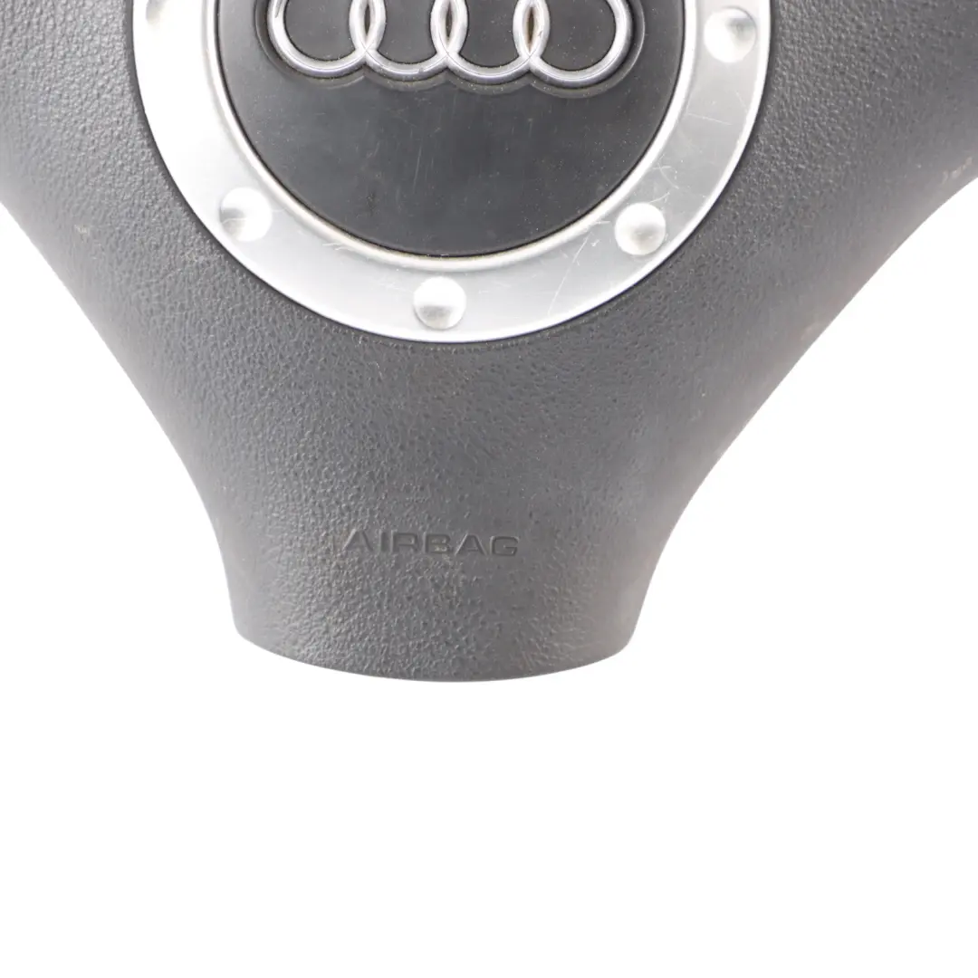 Mk1 8N Steering Wheel Driver's Air Module to Audi TT with Part number 8N0880201G Audi TT Mk1 8N Steering Wheel Driver's Air Module - SKU 8N0880201G - Part number 8N0880201G