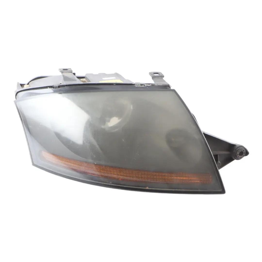 8N Front Lamp Headlight Halogen Right O/S to Audi TT with Part number 8N0941004BF Audi TT 8N Front Lamp Headlight Halogen Right O/S - SKU 8N0941004BF - Part number 8N0941004BF