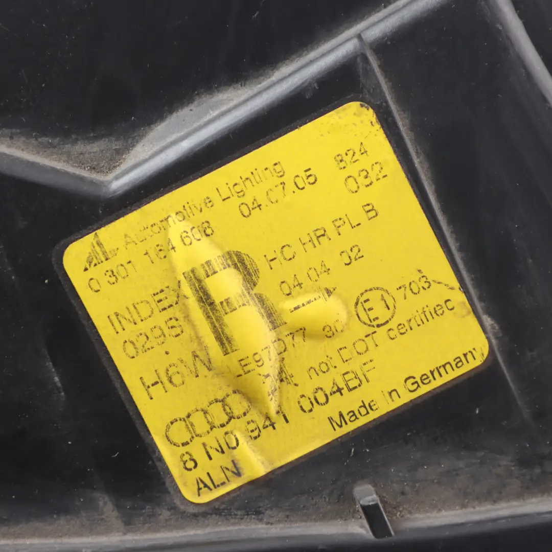 8N Front Lamp Headlight Halogen Right O/S to Audi TT with Part number 8N0941004BF Audi TT 8N Front Lamp Headlight Halogen Right O/S - SKU 8N0941004BF - Part number 8N0941004BF