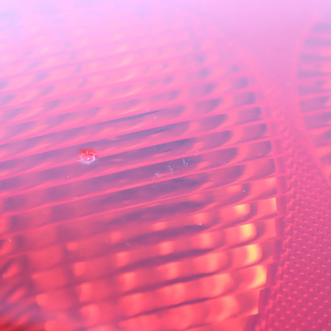 8N Mk1 Tail Light Rear Right O/S Lamp Cluster to Audi TT with Part number 8N0945096A Audi TT 8N Mk1 Tail Light Rear Right O/S Lamp Cluster - SKU 8N0945096A - Part number 8N0945096A