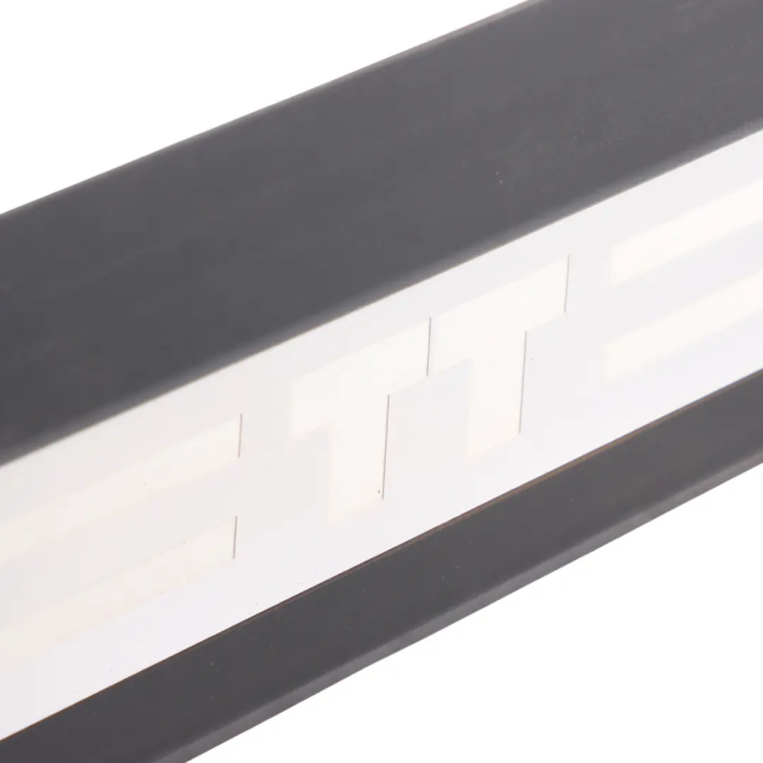 8N Mk1 Einstiegsleiste Abdeckung Verkleidung Links für Audi TT mit Teilenummer 8N8853491B Audi TT 8N Mk1 Einstiegsleiste Abdeckung Verkleidung Links - SKU 8N8853491B - Teilenummer 8N8853491B