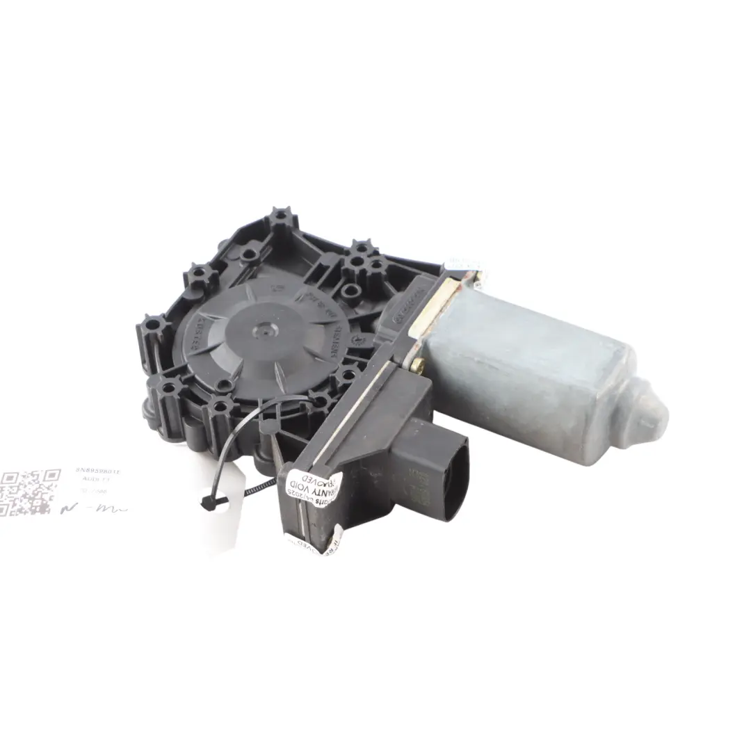 8N Silnik Podnośnik Szyby Drzwi Przedni Lewy do Audi TT o numerze 8N8959801E Audi TT 8N Silnik Podnośnik Szyby Drzwi Przedni Lewy - SKU 8N8959801E - Numer Części 8N8959801E
