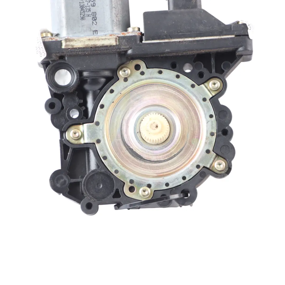 Audi TT 8N Moteur De Lève Vitre Commande De Porte Avant Droite - SKU 8N8959802E - Numéro de pièce 8N8959802E