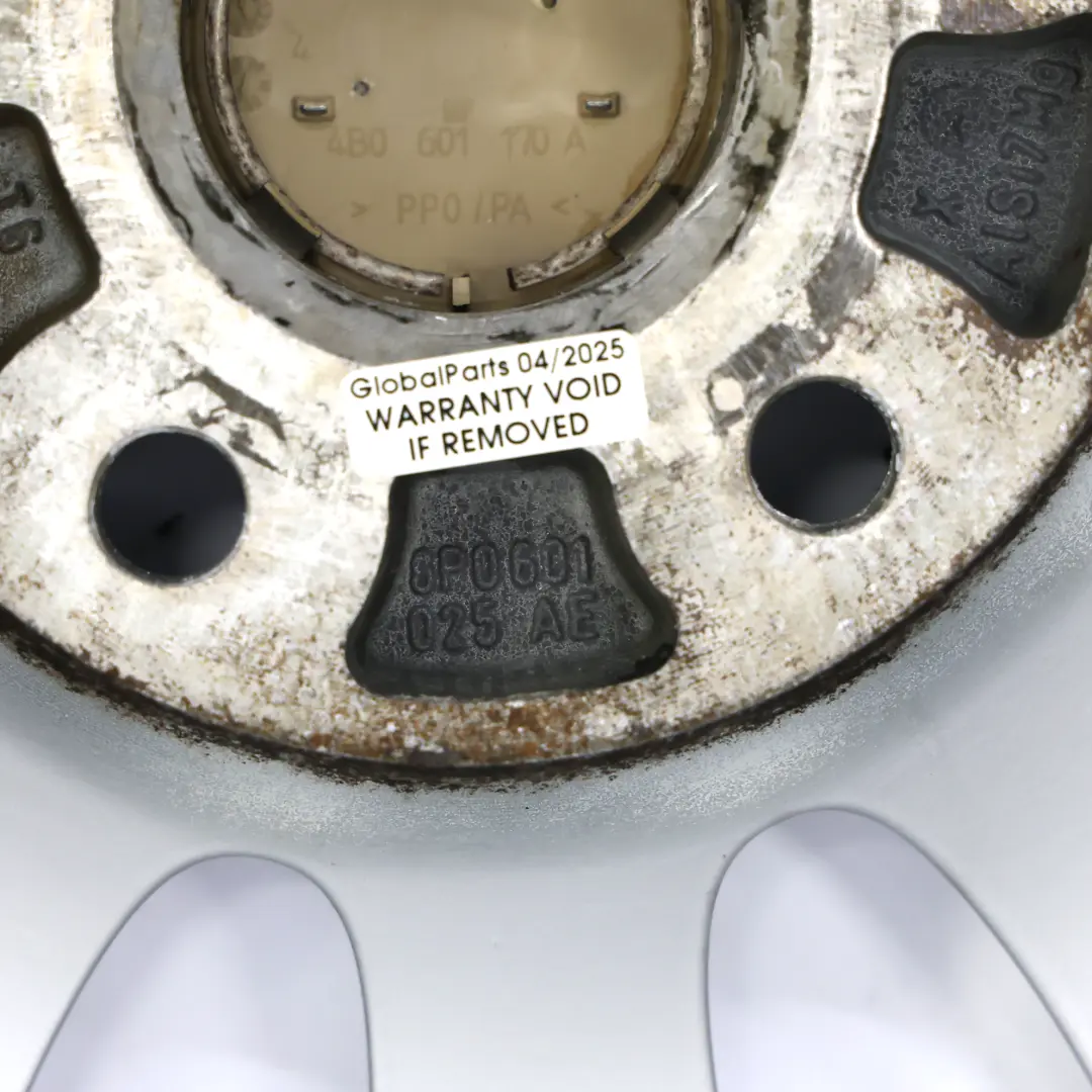 Cerchio Lega Argento BBS 18" 7,5J ET:54 per Audi A3 8P con numero di parte 8P0601025AE Audi A3 8P Cerchio Lega Argento BBS 18" 7,5J ET:54 - SKU 8P0601025AE-5 - Numero di parte 8P0601025AE