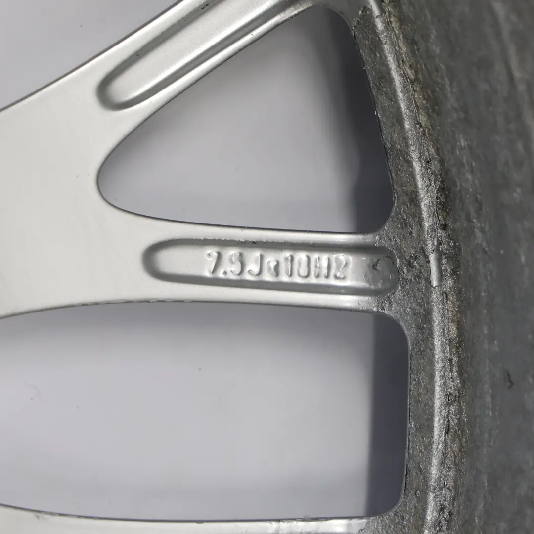 Silberne Leichtmetallfelge Alufelge BBS 18" 7,5J ET:54 für Audi A3 8P mit Teilenummer 8P0601025AE Audi A3 8P Silberne Leichtmetallfelge Alufelge BBS 18" 7,5J ET:54 - SKU 8P0601025AE-5 - Teilenummer 8P0601025AE