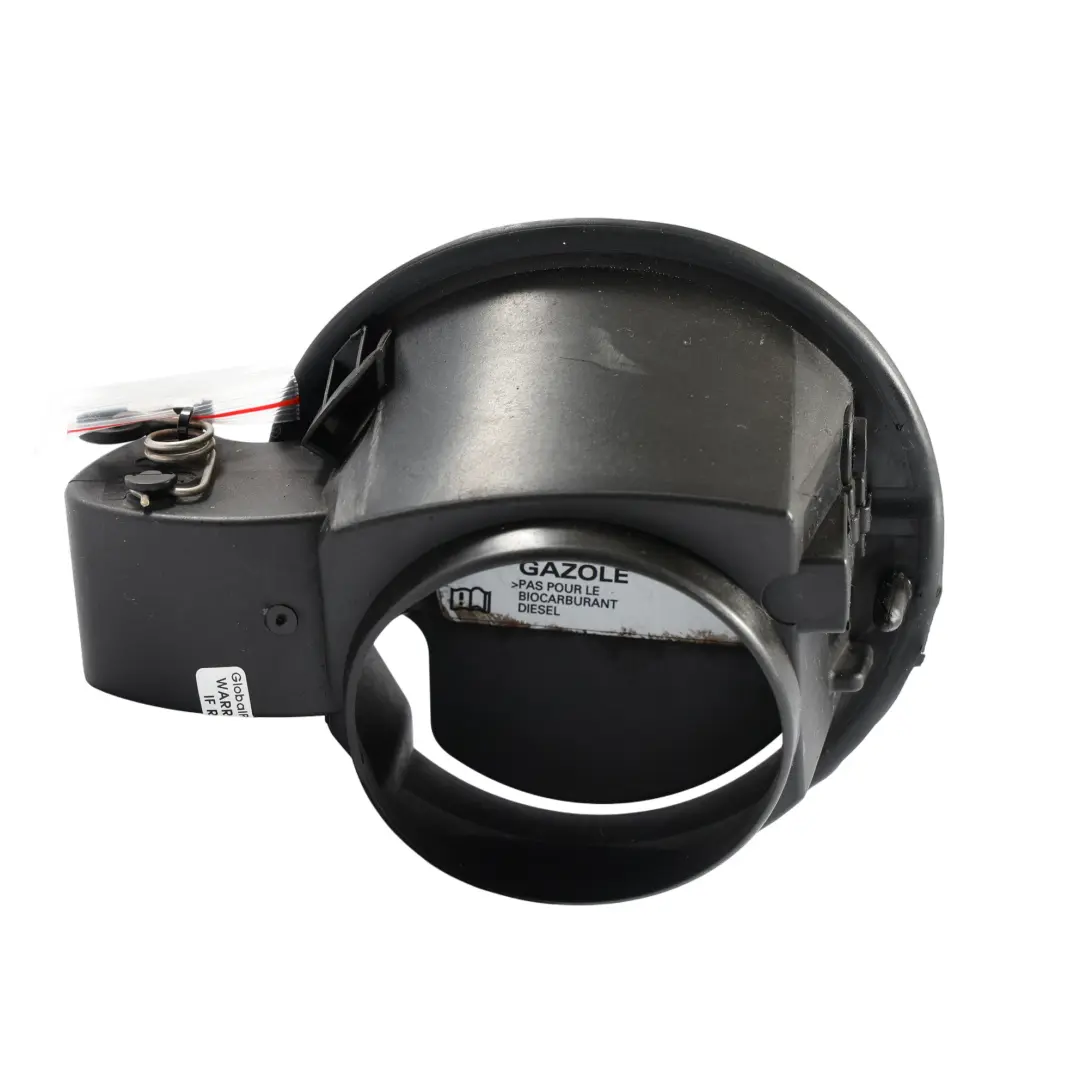 Audi A3 8P Boîtier Fixation Trappe Remplissage Carburant - SKU 8P0809999D - Numéro de pièce 8P0809999D