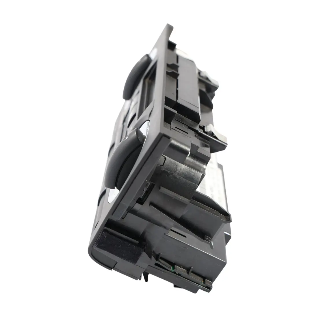 Audi A3 8P Dashboard Air Vent A/C Heater Climate Control Panel - SKU 8P0820043BC - Part number 8P0820043BC