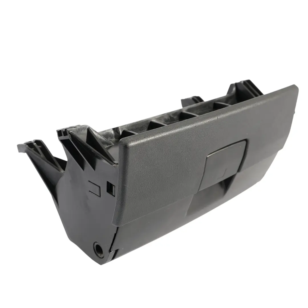 Audi A3 8P Asiento Delantero Caja Compartimento Debajo Bandeja Derecha - SKU 8P0881581 - Número de pieza 8P0881577