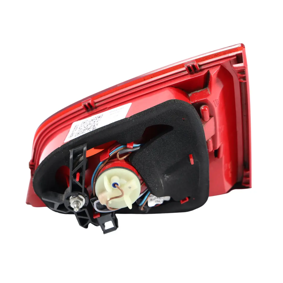 Inner Tailgate Light Lamp Left N/S 8P7945093 to Audi A3 8P Convertible Rear with Part number 8P0945093 Audi A3 8P Convertible Rear Inner Tailgate Light Lamp Left N/S 8P7945093 - SKU 8P0945093 - Part number 8P0945093