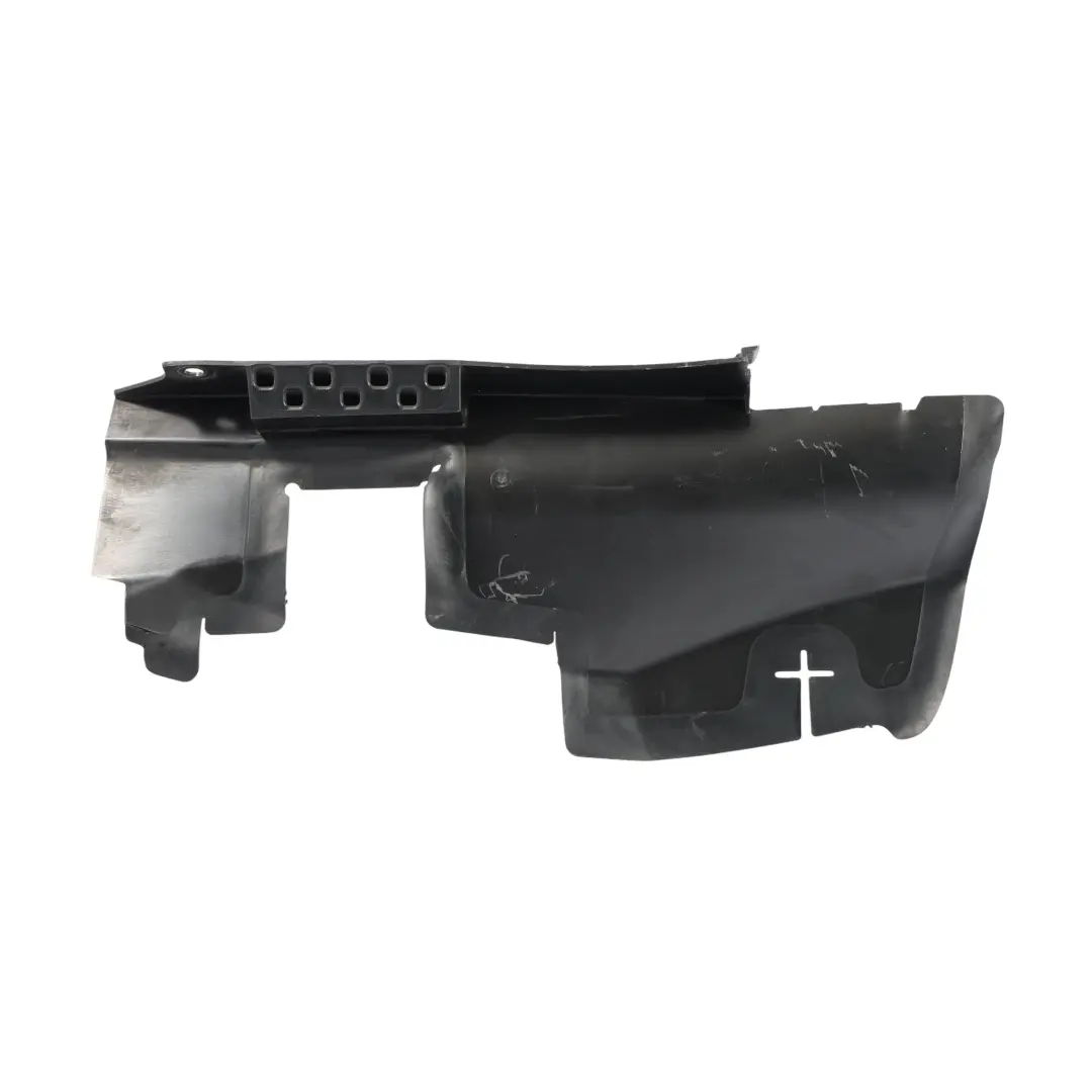 Audi A3 8V Guide De Conduit D'Air De Radiateur Avant Gauche - SKU 8P4121283B - Numéro de pièce 8P4121283B