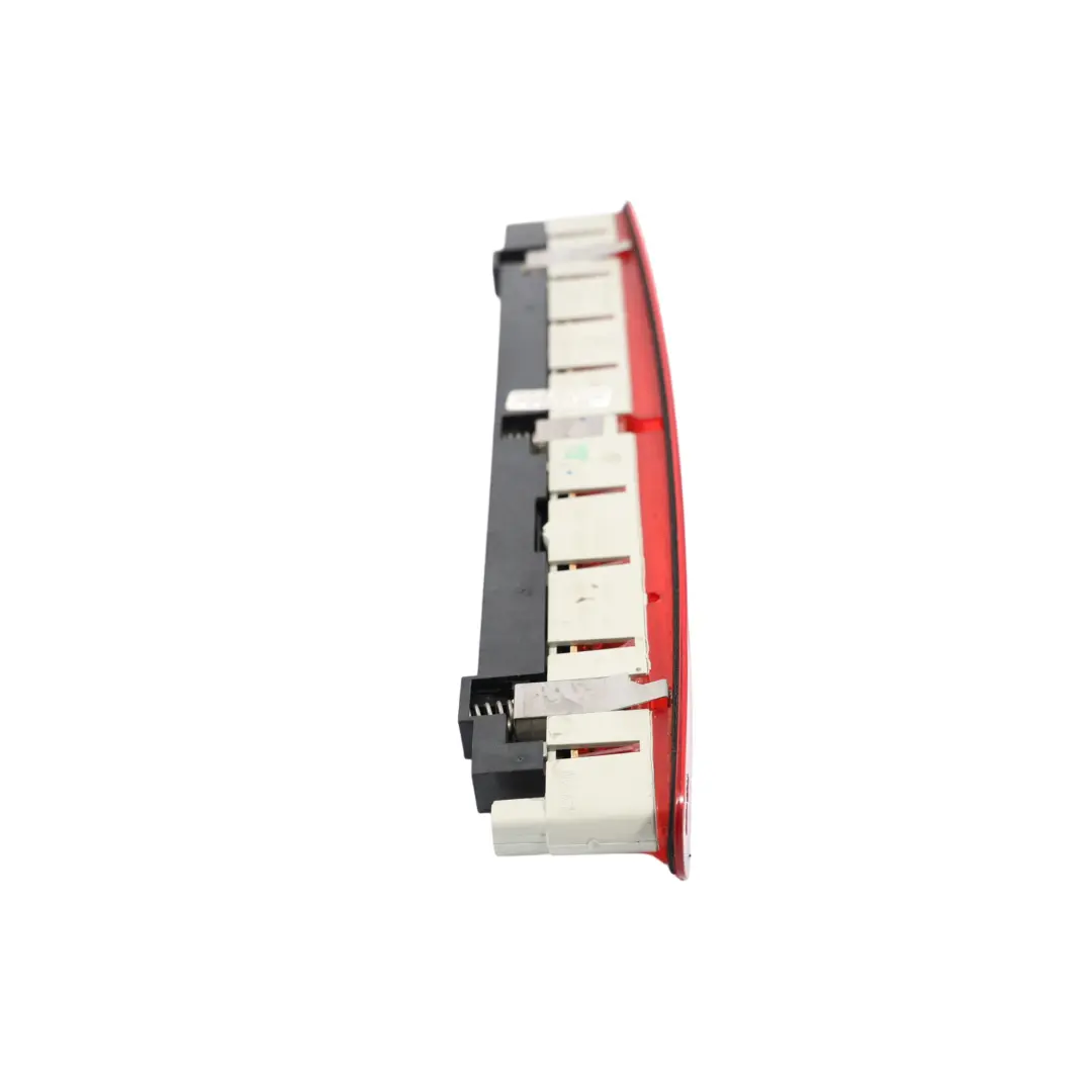 Tercera Luz De Freno Trasera Superior para Audi A3 8P Cabrio con número de pieza 8P7945097 Audi A3 8P Cabrio Tercera Luz De Freno Trasera Superior - SKU 8P7945097 - Número de pieza 8P7945097