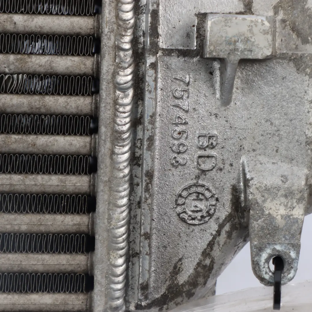 Charge Cooler Unit Diesel 3.0 TDI to Audi Q5 SQ5 8R Intercooler Air with Part number 8R0145805A Audi Q5 SQ5 8R Intercooler Air Charge Cooler Unit Diesel 3.0 TDI - SKU 8R0145805A - Part number 8R0145805A