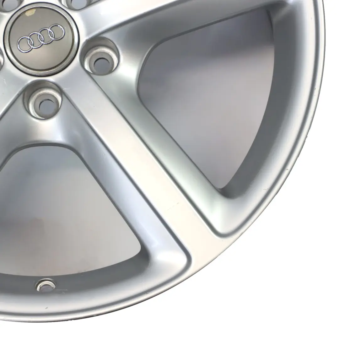 Argento Cerchio Lega 19" 8J ET:39 Star Spoke per Audi Q5 8R con numero di parte 8R0601025BD Audi Q5 8R Argento Cerchio Lega 19" 8J ET:39 Star Spoke - SKU 8R0601025BD-2 - Numero di parte 8R0601025BD