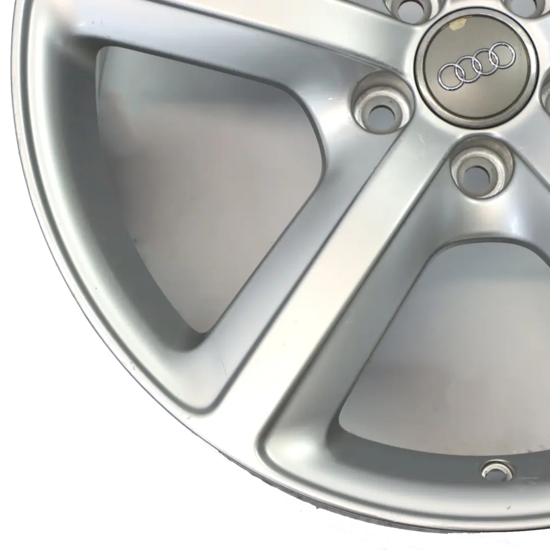 Silberne Alufelge 19" 8J ET:39 Sternspeiche für Audi Q5 8R mit Teilenummer 8R0601025BD Audi Q5 8R Silberne Alufelge 19" 8J ET:39 Sternspeiche - SKU 8R0601025BD-2 - Teilenummer 8R0601025BD