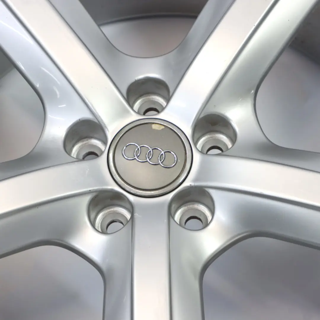 Silberne Alufelge 19" 8J ET:39 Sternspeiche Audi Q5 8R - SKU 8R0601025BD-2 - Teilenummer 8R0601025BD