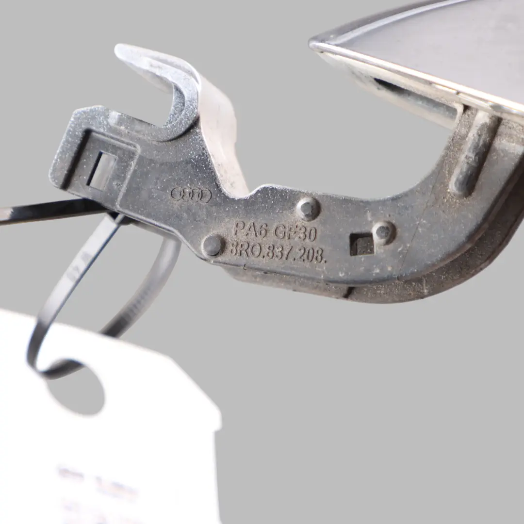 Front Rear Door Handle Grab Right O/S Glacier White Pearl - S9R to Audi Q5 8R with Part number 8R0837208 Audi Q5 8R Front Rear Door Handle Grab Right O/S Glacier White Pearl - S9R - SKU 8R0837208-MGW - Part number 8R0837208