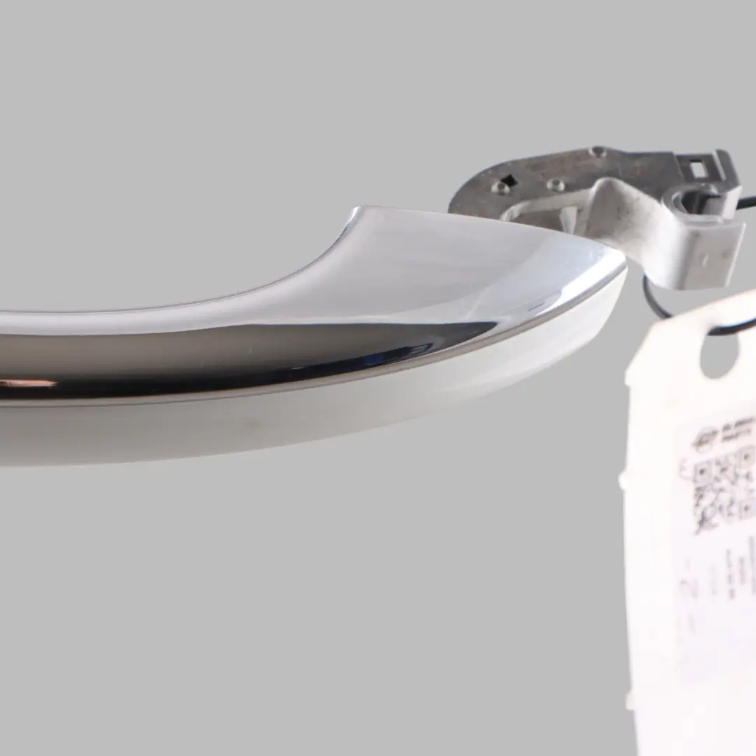Audi Q5 8R Front Rear Door Handle Grab Right O/S Glacier White Pearl - S9R - SKU 8R0837208-MGW - Part number 8R0837208