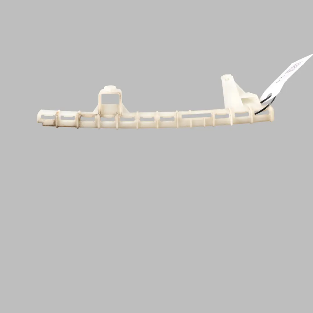 Cristal Trasero Guía Truck Rail Izquierda para Audi Q5 8R con número de pieza 8R0839067C Audi Q5 8R Cristal Trasero Guía Truck Rail Izquierda - SKU 8R0839067C - Número de pieza 8R0839067C