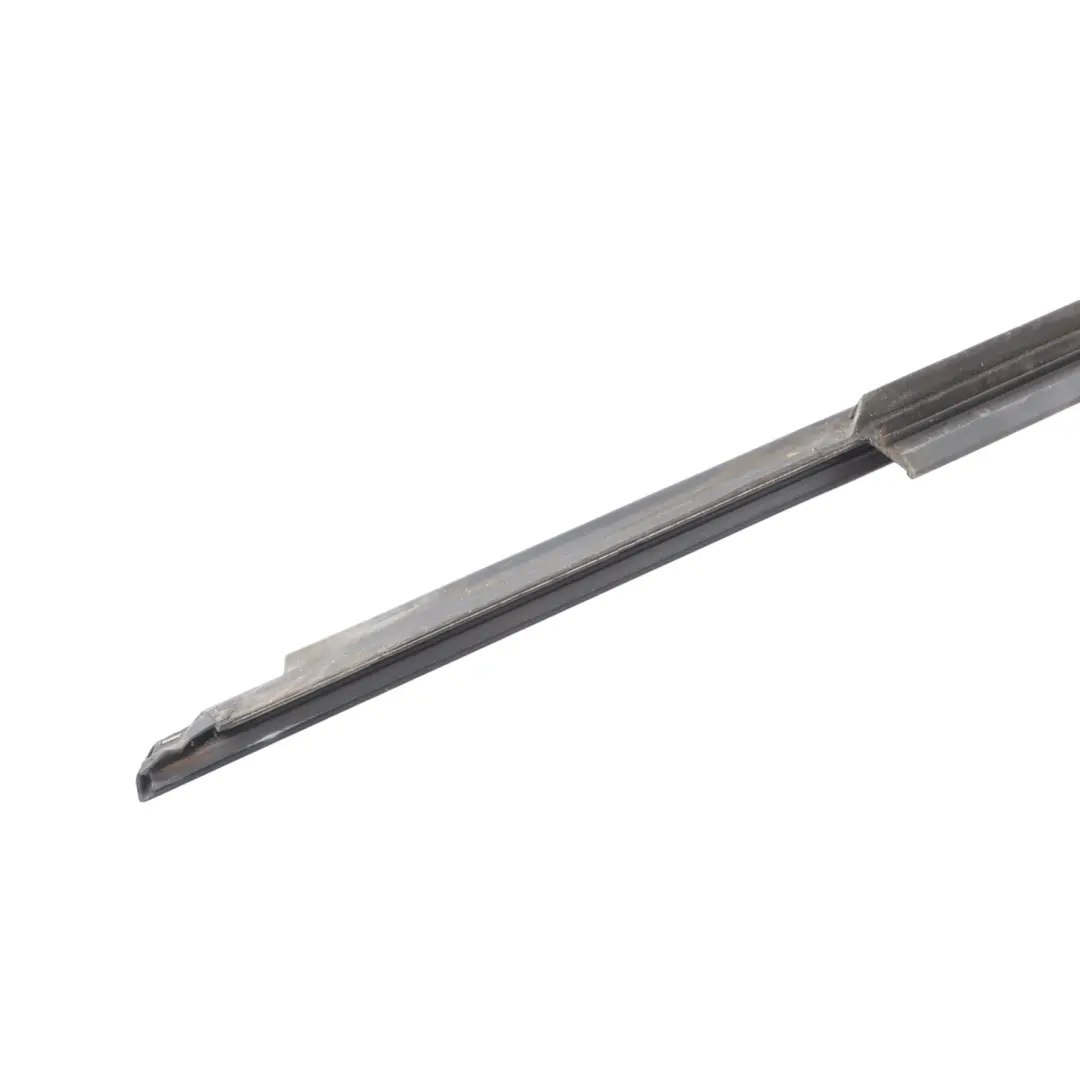 Audi Q5 8R Front Door Outer Trim Strip Seal Gasket Right O/S - SKU 8R0853284H - Part number 8R0853284H