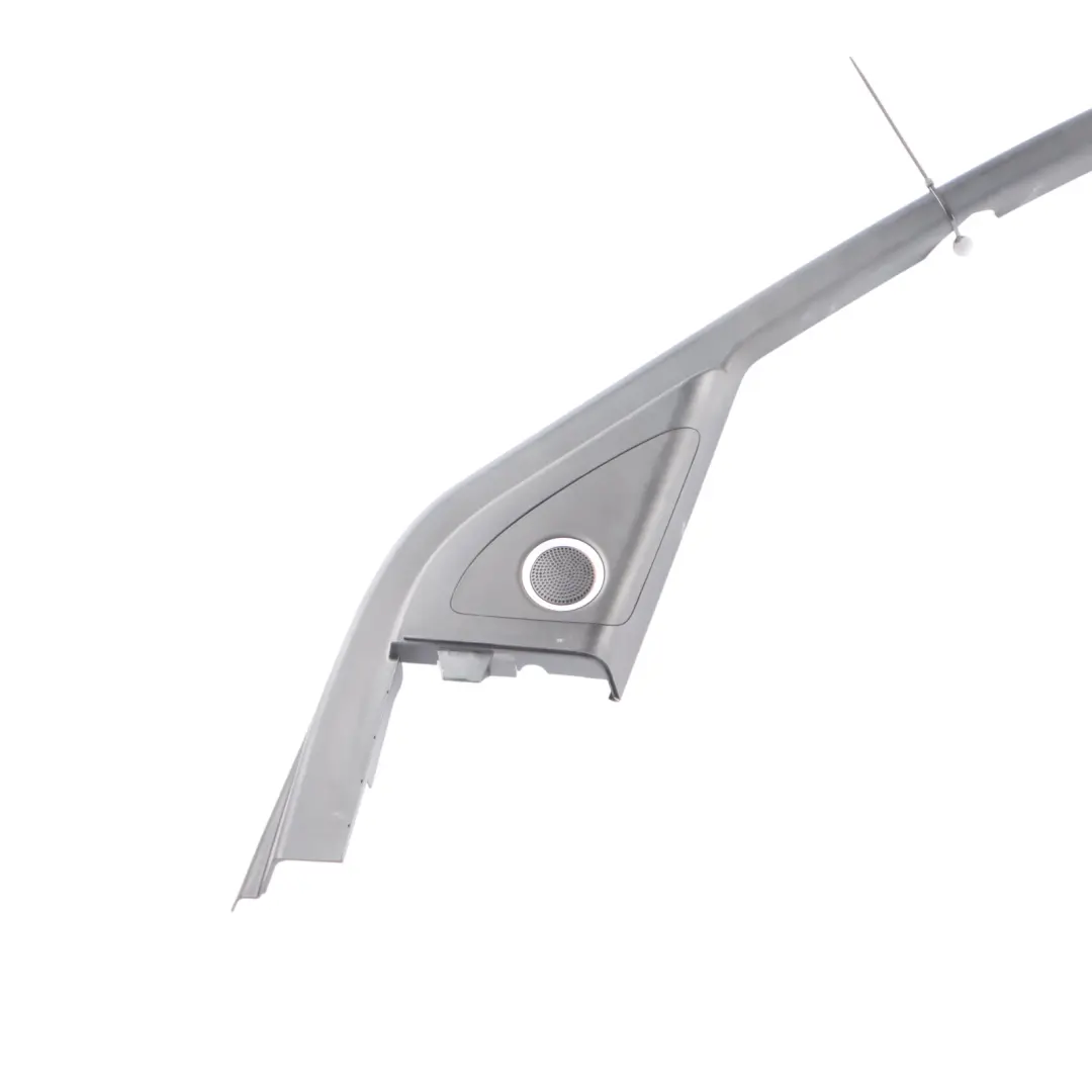 Moldura Marco Ventana Puerta Superior Delantera Derecha para Audi Q5 8R con número de pieza 8R0867610 Audi Q5 8R Moldura Marco Ventana Puerta Superior Delantera Derecha - SKU 8R0867610-1 - Número de pieza 8R0867610