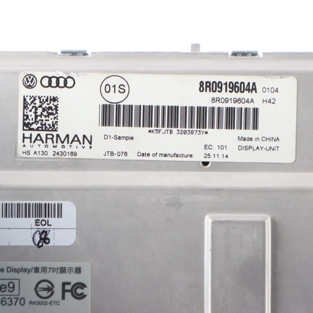 Audi A5 8T Multimedia Radio Sat Nav Screen Display Head Unit - SKU 8R0919604A-1 - Part number 8R0919604A