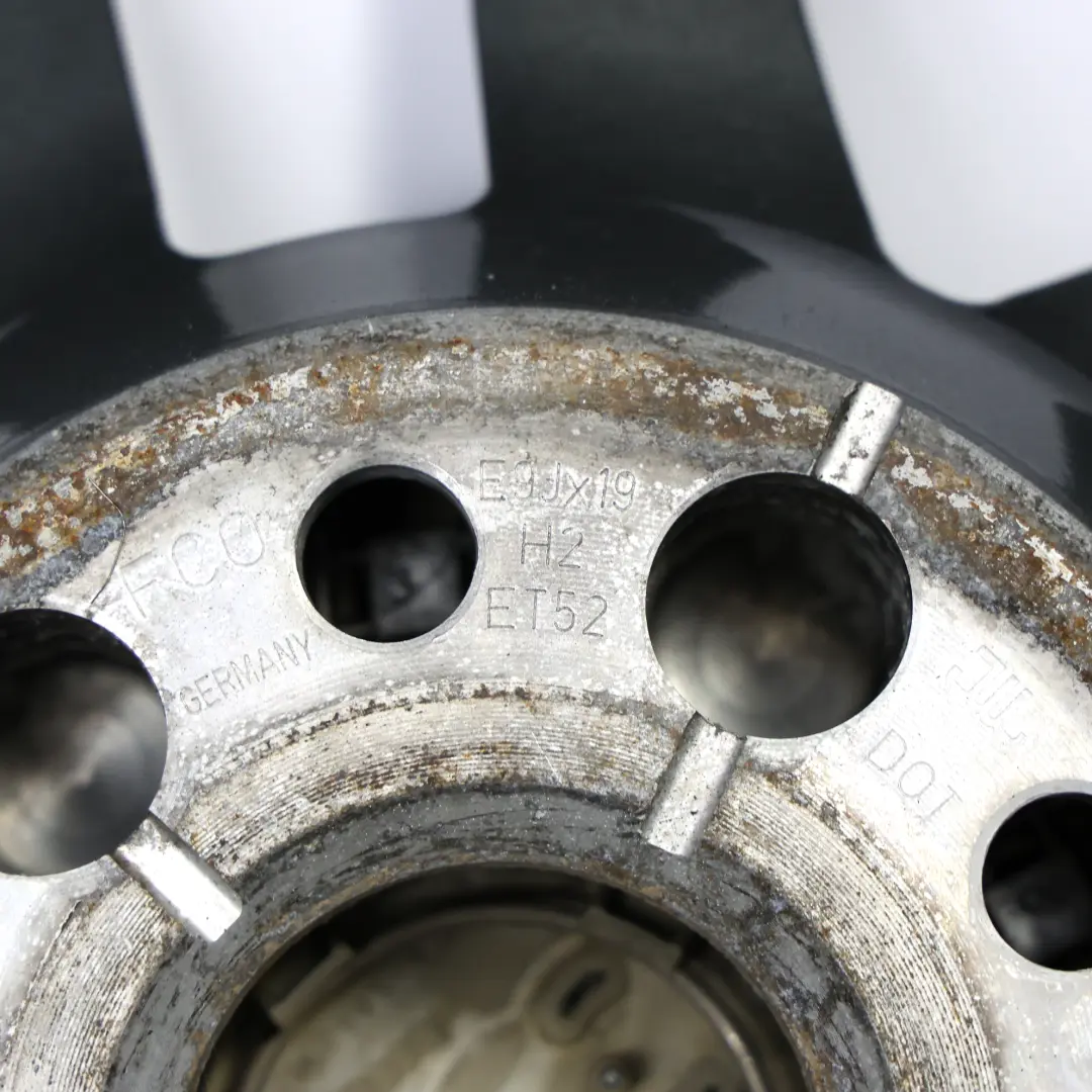 8S Cerchio In Lega 19" 9J ET:52 Stella A Doppie Razze per Audi TT FV con numero di parte 8S0601025F Audi TT FV 8S Cerchio In Lega 19" 9J ET:52 Stella A Doppie Razze - SKU 8S0601025F-1 - Numero di parte 8S0601025F