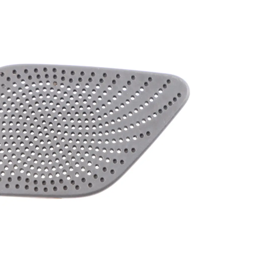 Embellecedor altavoz agudos puerta trasera derecha para Audi A5 8T con número de pieza 8T0035410A Audi A5 8T Embellecedor altavoz agudos puerta trasera derecha - SKU 8T0035410A - Número de pieza 8T0035410A