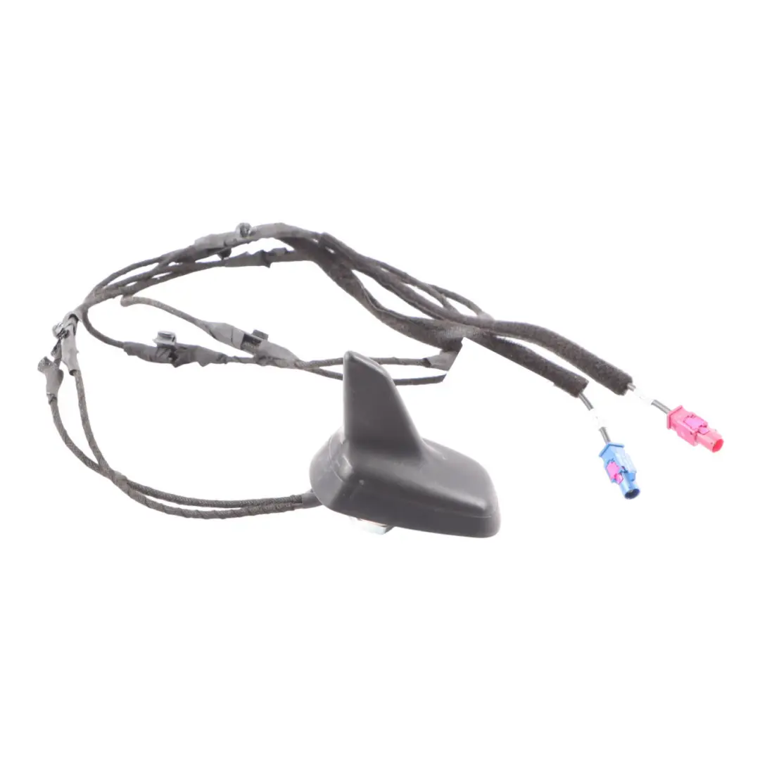 Audi A5 8T Antenna Amplifier Shark Fin Top Aerial 8T0035503E - SKU 8T0035503F - Part number 8T0035503F