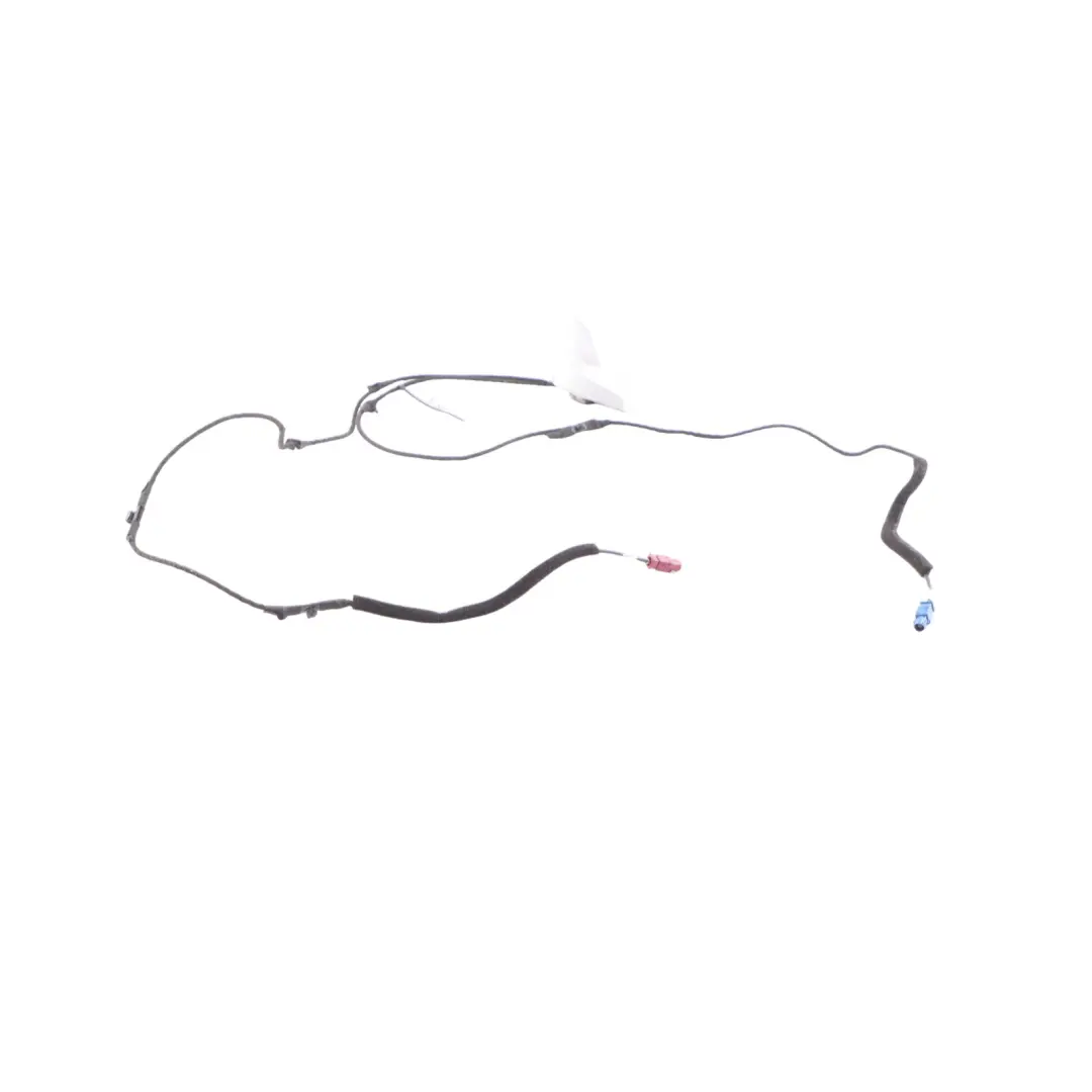 Antena Dachowa Wzmacniacz Rekin Srebrny X7W do Audi A5 8T o numerze 8T0035503H Audi A5 8T Antena Dachowa Wzmacniacz Rekin Srebrny X7W - SKU 8T0035503H-ICS - Numer Części 8T0035503H