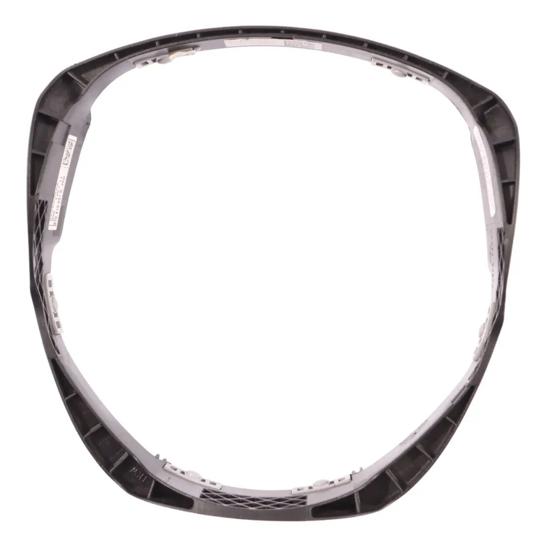 Embellecedor Negro para Marco Volante Audi A3 8P A5 BT A6 C6 con número de pieza 4F0419689A Marco Volante Audi A3 8P A5 BT A6 C6 Embellecedor Negro - SKU 4F0419689A - Número de pieza 4F0419689A
