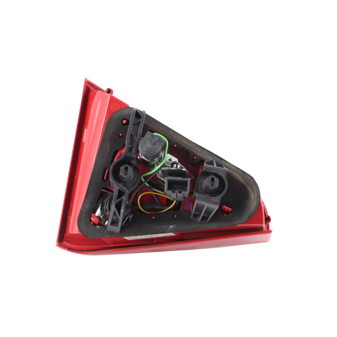 Feu Arrière Droit pour Audi A5 8T à propos du numéro de pièce 8T0945094A Audi A5 8T Feu Arrière Droit - SKU 8T0945094A - Numéro de pièce 8T0945094A