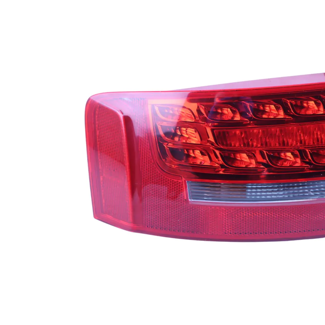 Luz Trasera Lado Exterior Guardabarros Izquierdo para Audi A5 8T con número de pieza 8T0945095D Audi A5 8T Luz Trasera Lado Exterior Guardabarros Izquierdo - SKU 8T0945095D - Número de pieza 8T0945095D