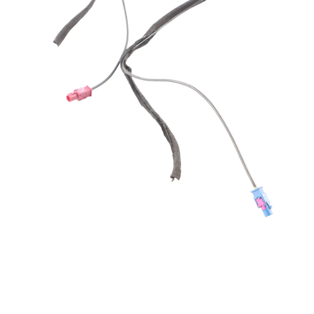 Roof Antenna Aerial Shark Top Amplifier Primed 8T8035503A to Audi A5 8T with Part number 8T8035503B Audi A5 8T Roof Antenna Aerial Shark Top Amplifier Primed 8T8035503A - SKU 8T8035503B - Part number 8T8035503B