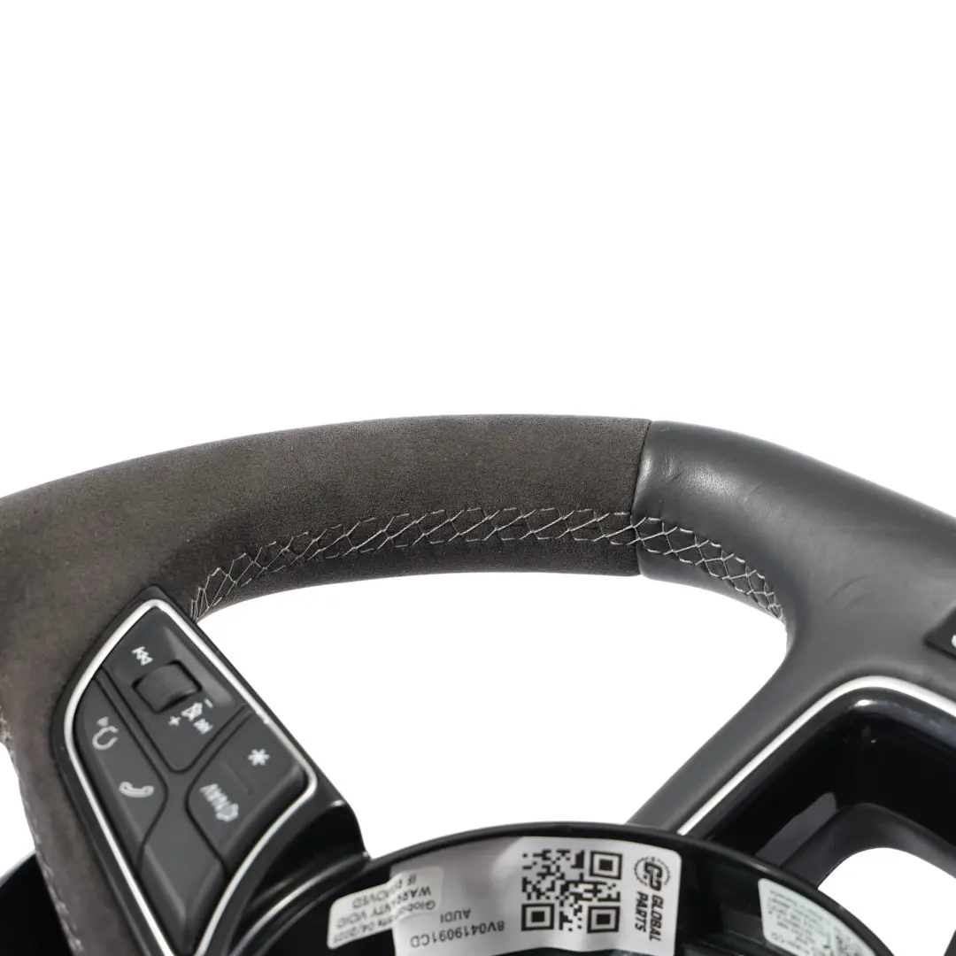 Lenkrad Schwarz Leder Alcantara Flach Boden für Audi RS3 8V mit Teilenummer 8V0419091CD Audi RS3 8V Lenkrad Schwarz Leder Alcantara Flach Boden - SKU 8V0419091CD - Teilenummer 8V0419091CD