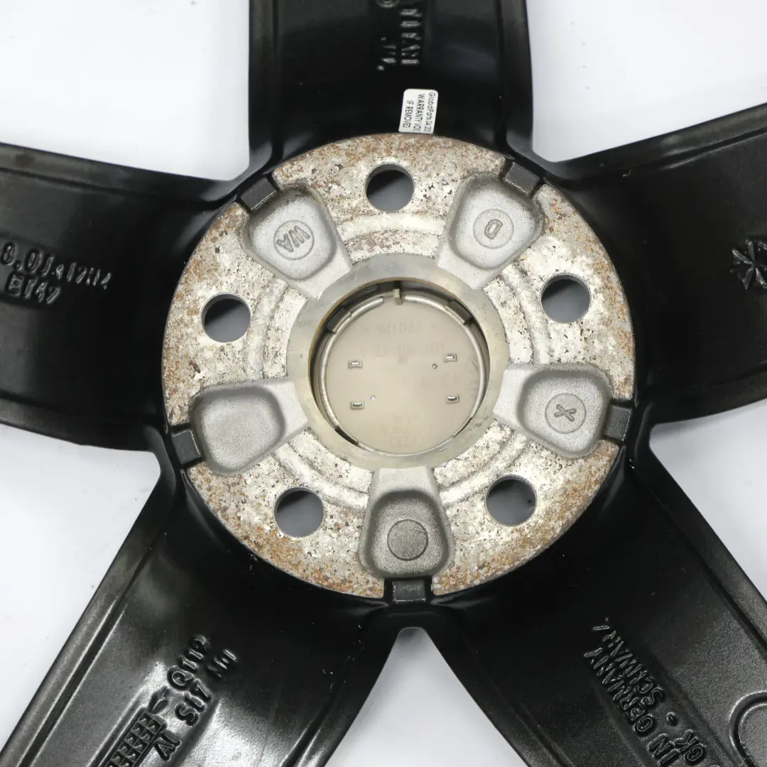 Cerchio In Lega 19" 8J ET:49 Star Spoke per Audi A3 8V con numero di parte 8V0601025AS Audi A3 8V Cerchio In Lega 19" 8J ET:49 Star Spoke - SKU 8V0601025AS-1 - Numero di parte 8V0601025AS