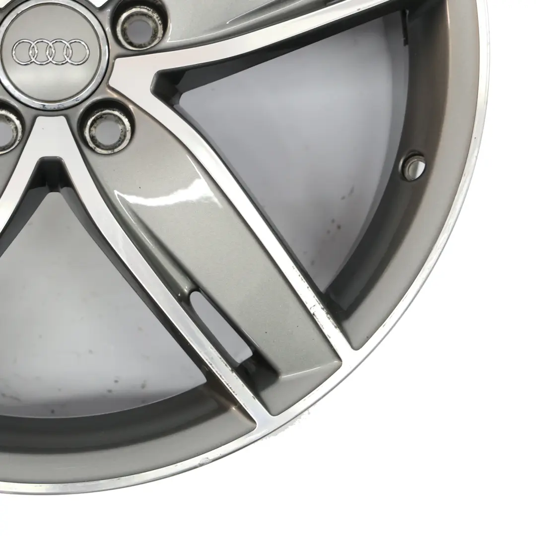 Leichtmetallfelge Alufelge 19" 8J ET:49 Sternspeiche für Audi A3 8V mit Teilenummer 8V0601025AS Audi A3 8V Leichtmetallfelge Alufelge 19" 8J ET:49 Sternspeiche - SKU 8V0601025AS-1 - Teilenummer 8V0601025AS