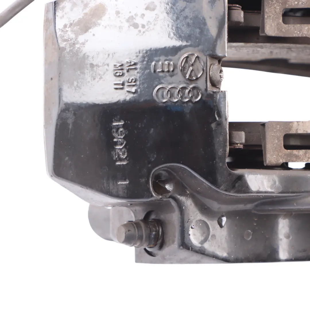 Brake Caliper Front Right O/S 8V0615106AB to Audi RS3 8V 2.5 TFSI Quattro with Part number 8V0615108D Audi RS3 8V 2.5 TFSI Quattro Brake Caliper Front Right O/S 8V0615106AB - SKU 8V0615108D - Part number 8V0615108D