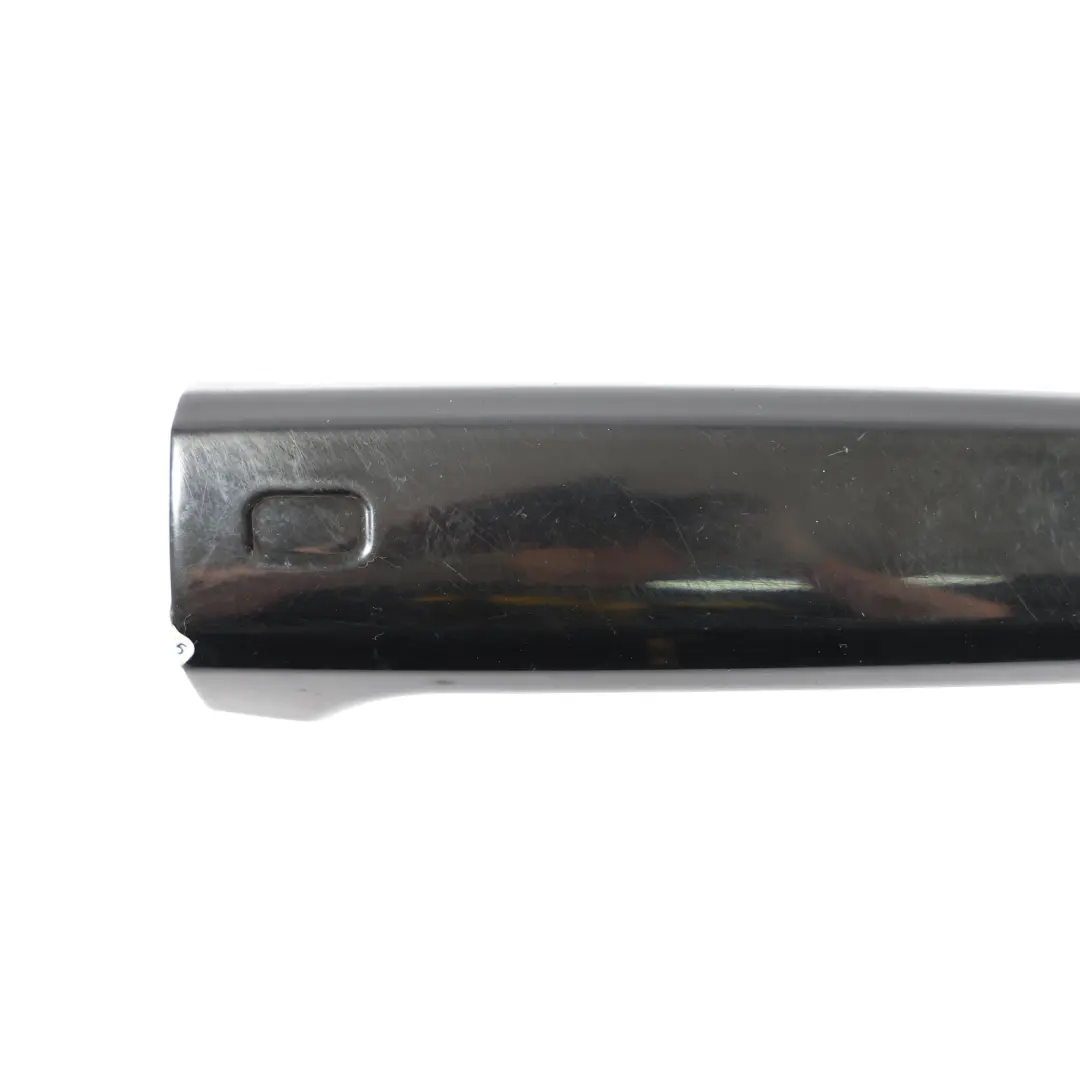Audi A3 8V Maniglia Porta Anteriore Destra Nero Brillante Y9B - SKU 8V0837206A-BBL - Numero di parte 8V0837206A