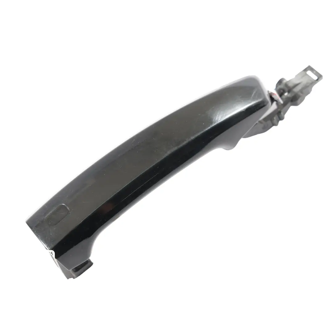 Maniglia Porta Anteriore Destra Nero Brillante Y9B per Audi A3 8V con numero di parte 8V0837206A Audi A3 8V Maniglia Porta Anteriore Destra Nero Brillante Y9B - SKU 8V0837206A-BBL - Numero di parte 8V0837206A