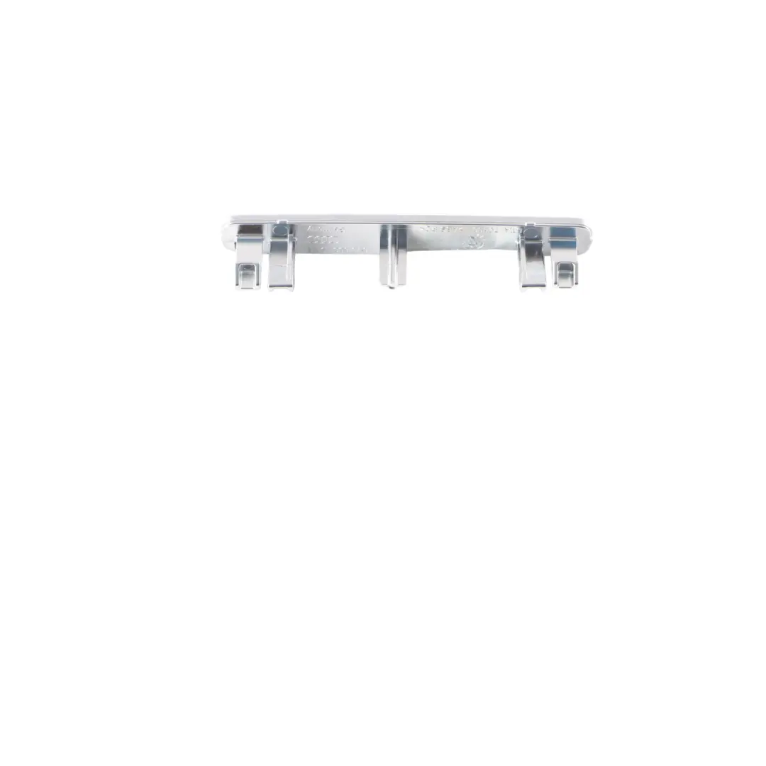 Audi RS3 A3 8V Salpicadero Consola Quattro Etiqueta Insignia Panel Trim Cromo - SKU 8V0853191E - Número de pieza 8V0853191E