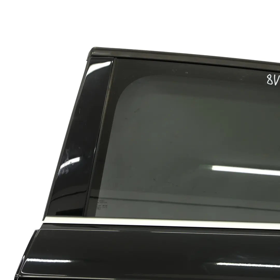 Audi A3 8V Sportback Hinten Links Tür Mythical Black Schwarz Metallic - Y9T - SKU 8V4833051E-MYB1 - Teilenummer 8V4833051E