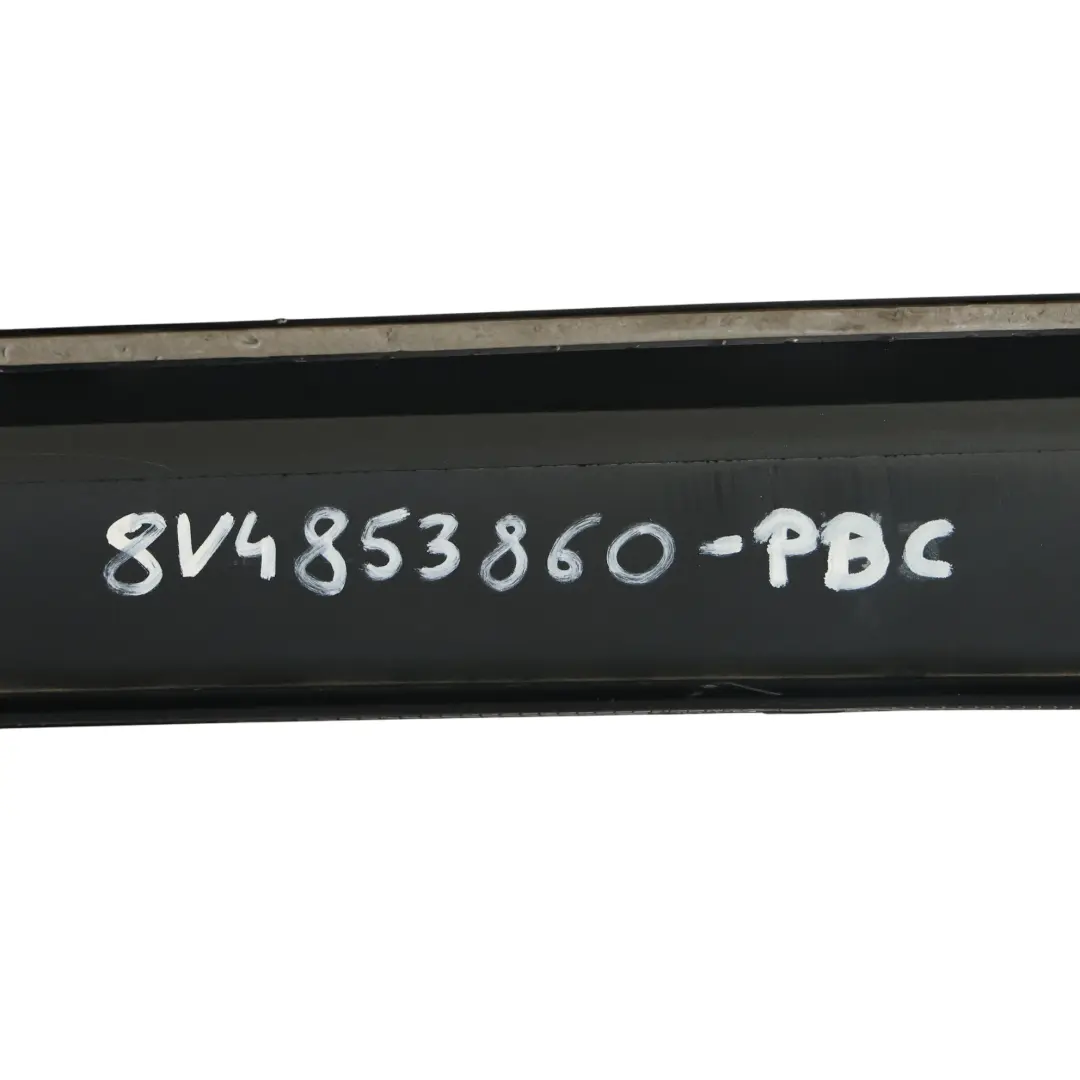 Minigonna Laterale Audi RS3 8V Destra Soglia Porta Panther Black - Z9Z per con numero di parte 8V4853860 Minigonna Laterale Audi RS3 8V Destra Soglia Porta Panther Black - Z9Z - SKU 8V4853860-PBC - Numero di parte 8V4853860