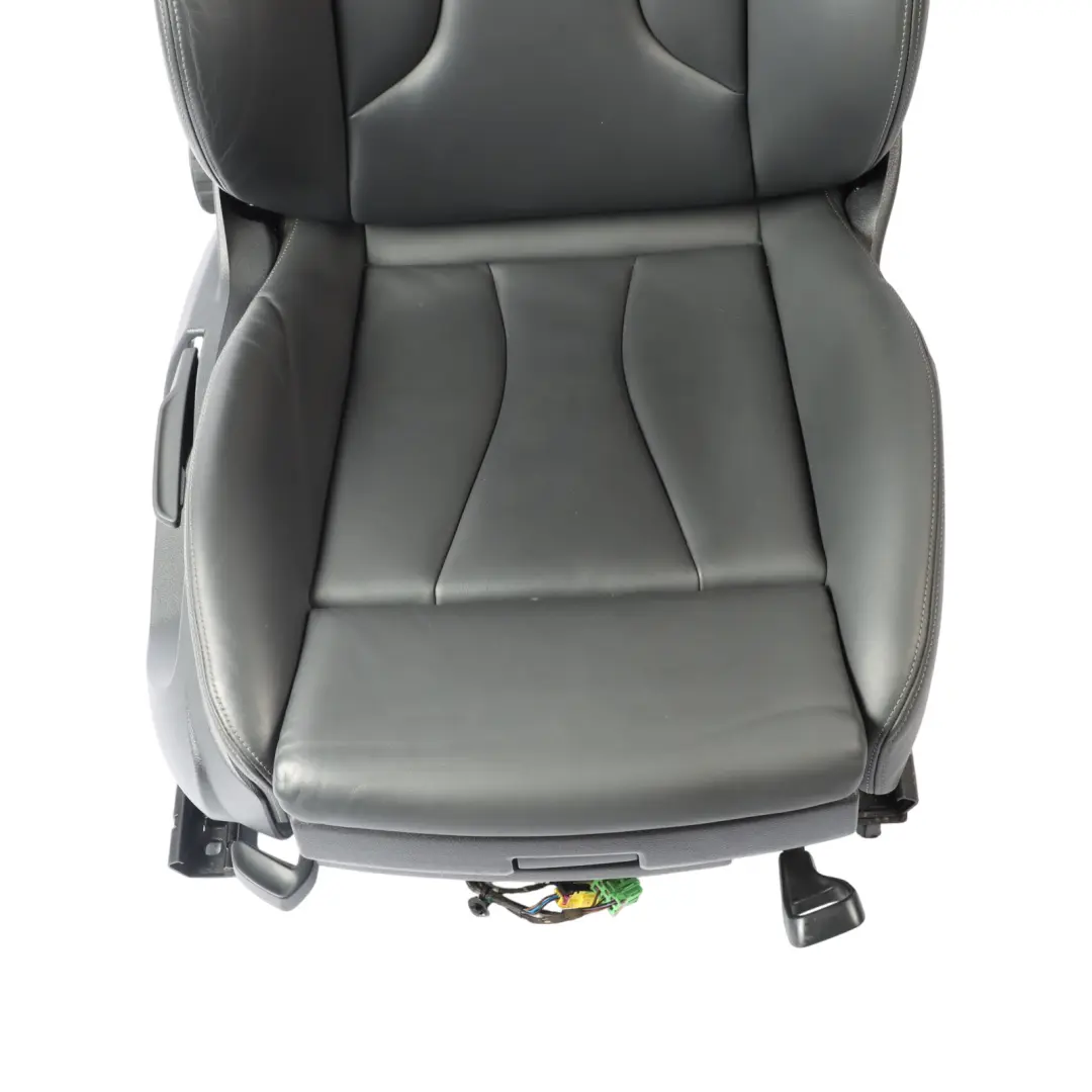 5D Seat Front Right O/S Interior Heated Leather Soul Black Grey to Audi A3 RS3 8V with Part number 8V4881806BB Audi A3 RS3 8V 5D Seat Front Right O/S Interior Heated Leather Soul Black Grey - SKU 8V4881806BB - Part number 8V4881806BB