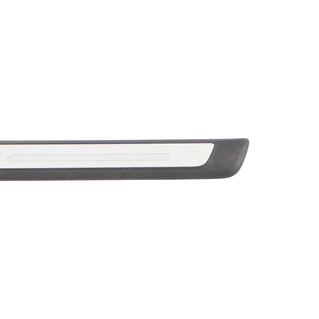 Audi Q2 GA Puerta Delantera Iluminado Placa Derecha - SKU 8V4947418 - Número de pieza 8Y4947418